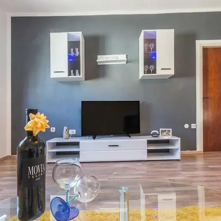 Felix Apartament Pula
